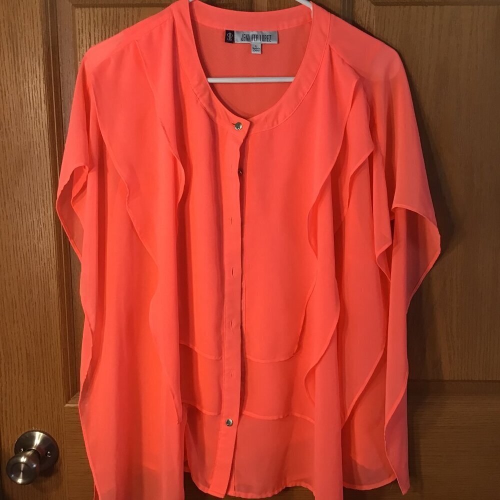 Jennifer Lopez Summer Blouse